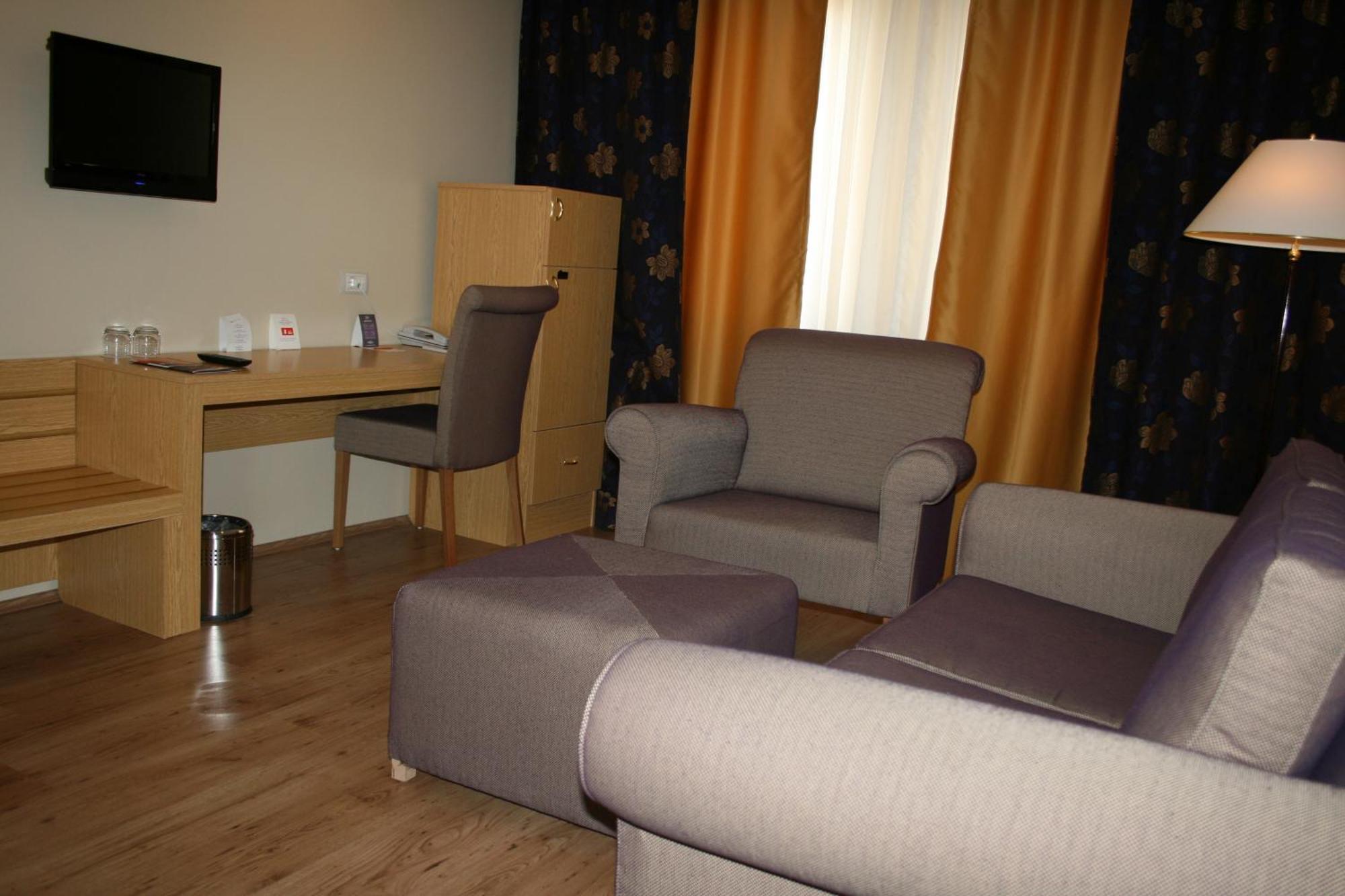 Perissia Hotel & Convention Centre Ουργκούπ Εξωτερικό φωτογραφία